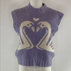 Arthur Apparel Swan Heart Vest, US 4